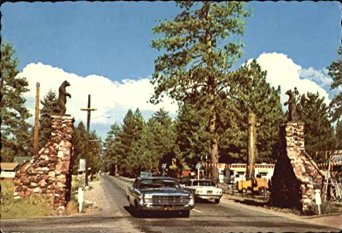 gateway-to-big-bear-city-big-bear-city-california-original-vintage-postcard_9425245